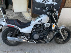 Honda Magna 1100, снимка 1