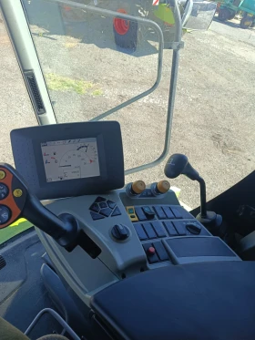 Комбайн Claas Tucano 440, снимка 12