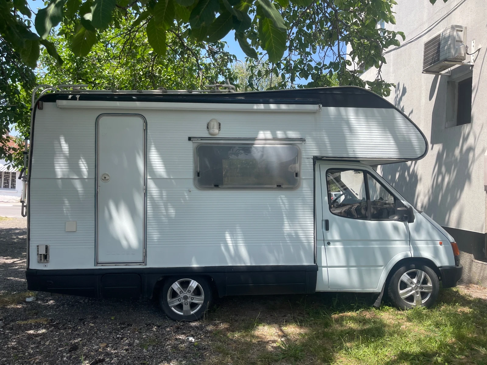 Кемпер Ford Transit - изображение 2