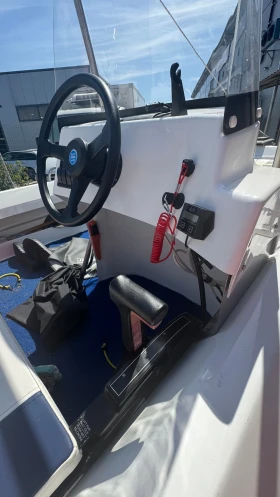 Лодка Angelo Molinari , снимка 3 - Воден транспорт - 53703359