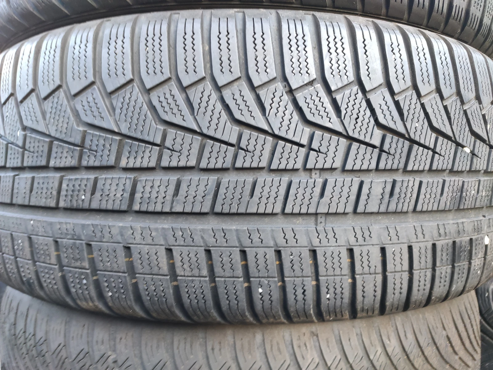  235/50R19 | Mobile.bg   4