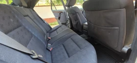 Mercedes-Benz C 200, снимка 13