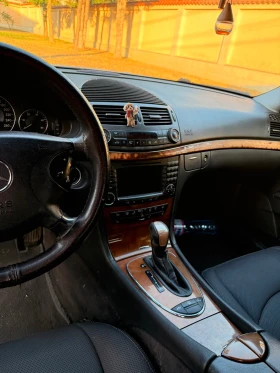 Mercedes-Benz E 320 W211 , снимка 11