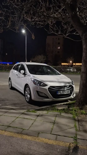 Обява за продажба на Hyundai I30 1.6 CRDI 110 к.с Weekend-Automat ~18 500 лв. - изображение 1