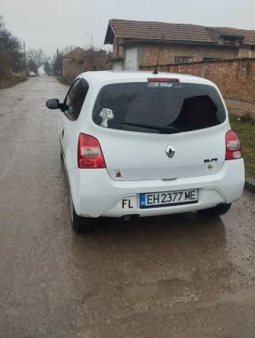 Renault Twingo - 1700 € / 3324.91 лв. - 43609636 2
