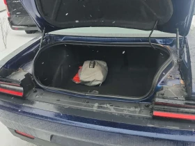 Dodge Challenger 6.4L SCAT PACK SHAKER * CARFAX *  - 19999 € / 39114.64 лв. - 70344754 14