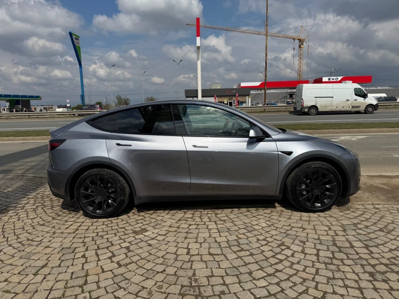 Tesla Model Y Dual Motor, снимка 2 - Автомобили и джипове - 43269498