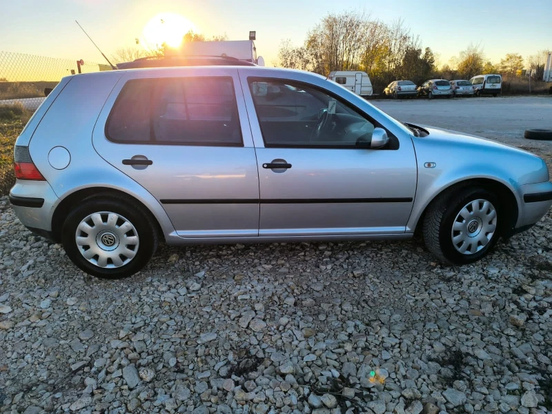 VW Golf 1.6SR / 149 000KM / ИТАЛИЯ, снимка 7 - Автомобили и джипове - 47881937