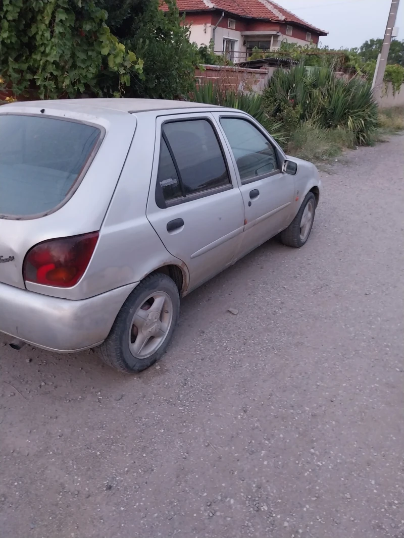 Ford Fiesta, снимка 7 - Автомобили и джипове - 48176027