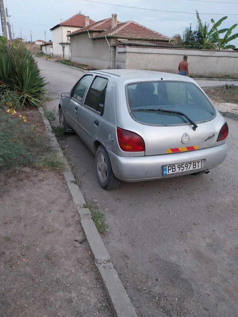 Ford Fiesta, снимка 8 - Автомобили и джипове - 48176027