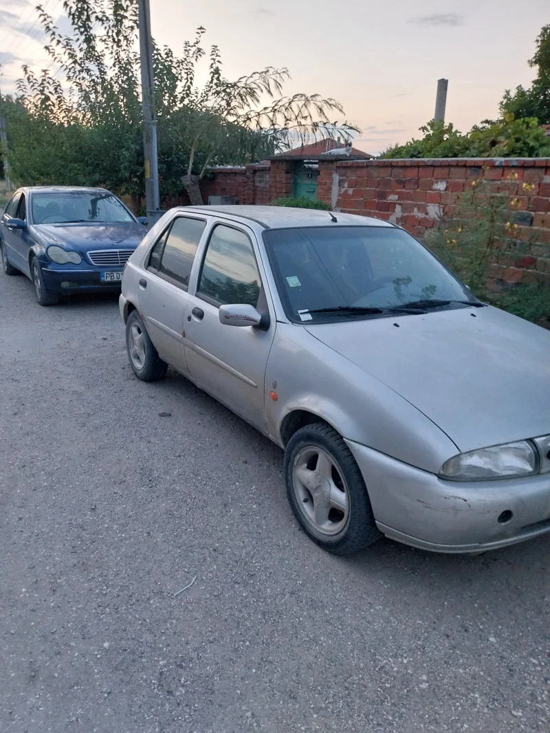 Ford Fiesta, снимка 4 - Автомобили и джипове - 48176027