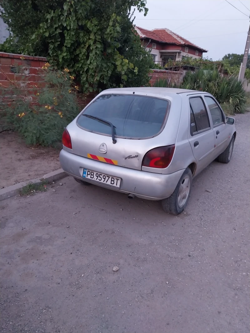 Ford Fiesta, снимка 2 - Автомобили и джипове - 48176027