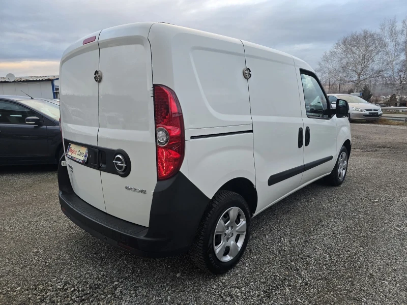 Opel Combo 1.3d, снимка 4 - Автомобили и джипове - 48310952