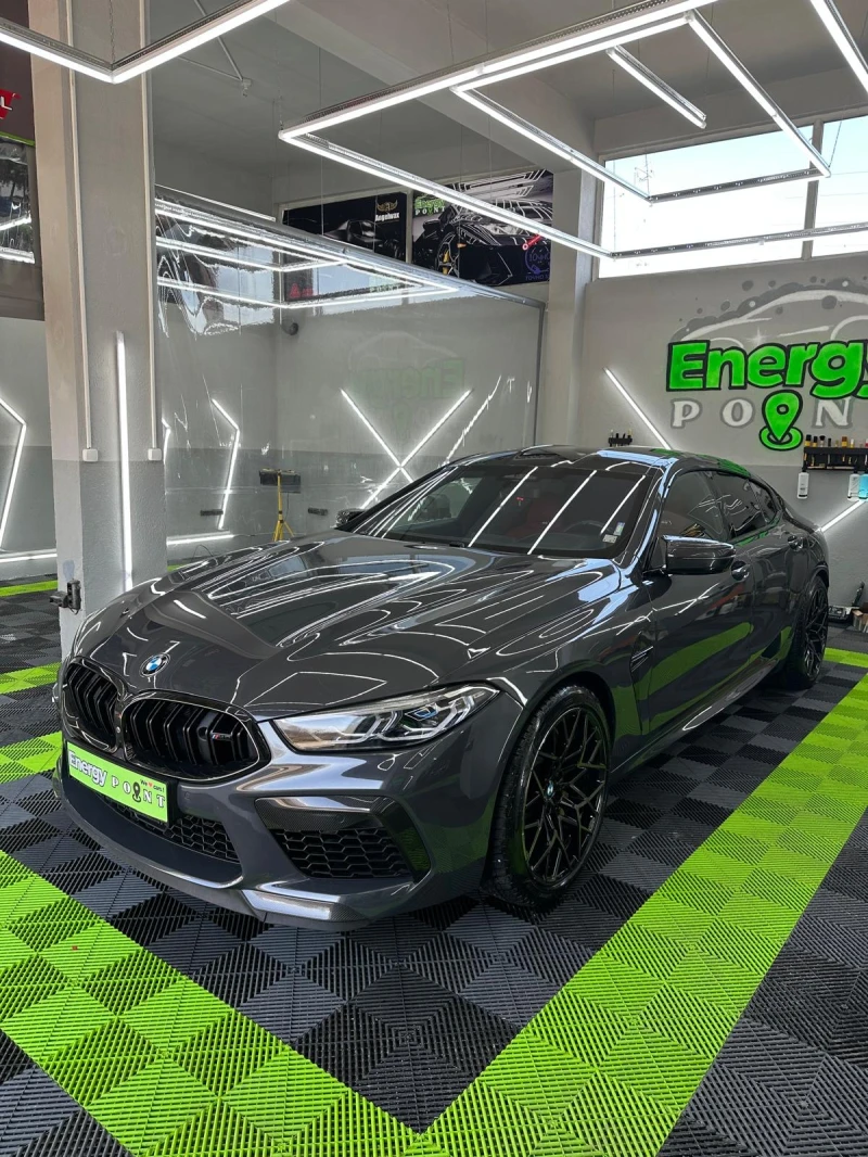 BMW M8 CERAMIC/CARBON/COMPETITION/СЕРВИЗ/КУПУВАН НОВ/, снимка 1 - Автомобили и джипове - 49389787