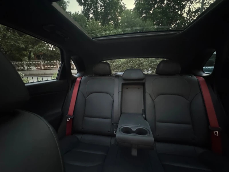 Hyundai I30 N-Line, снимка 8 - Автомобили и джипове - 51034603