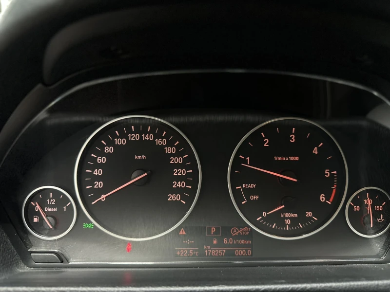 BMW 320 M PACK, снимка 11 - Автомобили и джипове - 50775871