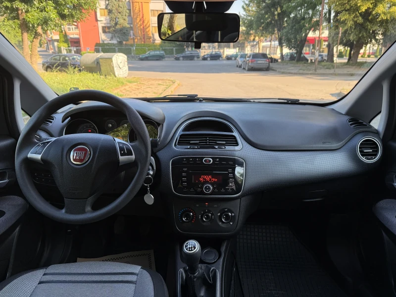 Fiat Punto 1.3 mjet, снимка 10 - Автомобили и джипове - 52219792
