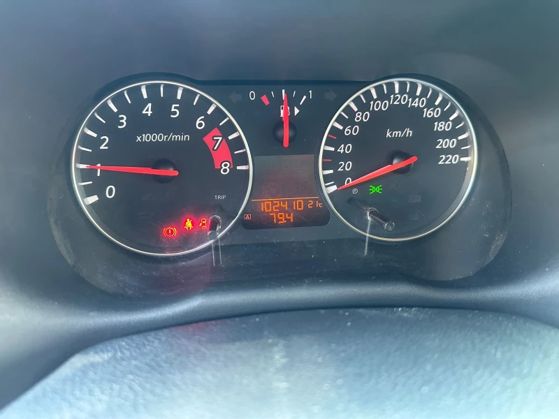 Nissan Note, снимка 5 - Автомобили и джипове - 52001109