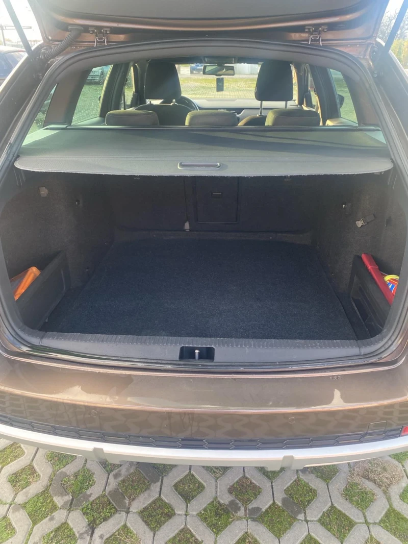 Skoda Octavia SKOUT 4X4, снимка 11 - Автомобили и джипове - 52568109