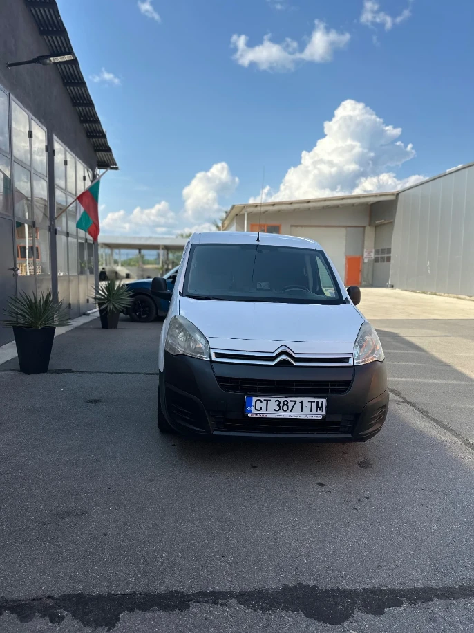Citroen Berlingo 1.6 Климатик, снимка 2 - Автомобили и джипове - 53095796