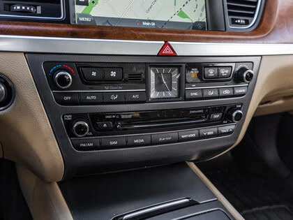 Genesis G70  5.0L Ultimate, снимка 17 - Автомобили и джипове - 54598308