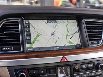 Genesis G70  5.0L Ultimate, снимка 13 - Автомобили и джипове - 54598308