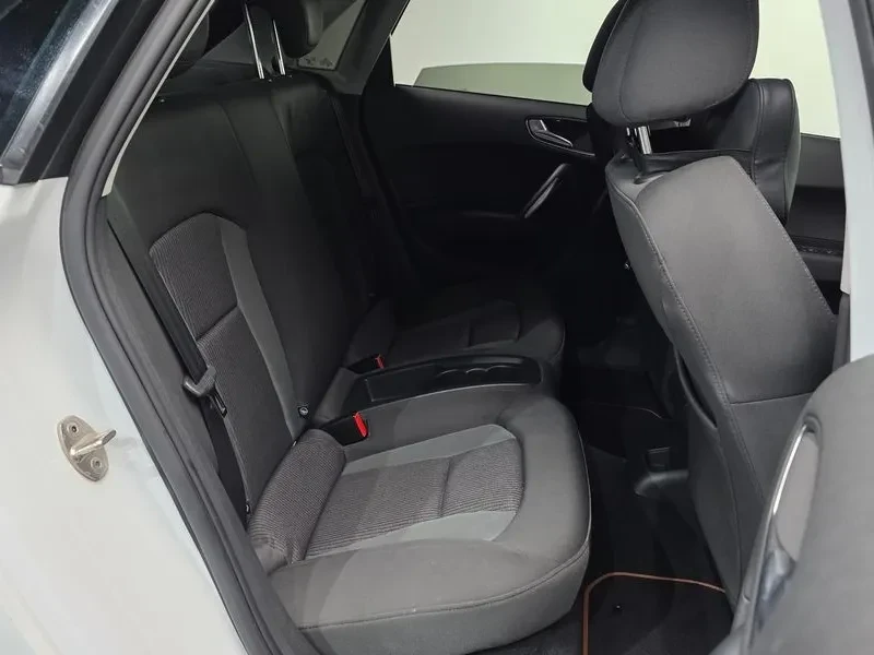 Audi A1 * 1.6 TDI* ���������� ��� ������������ ������*  | Mobile.bg � ����������� 16