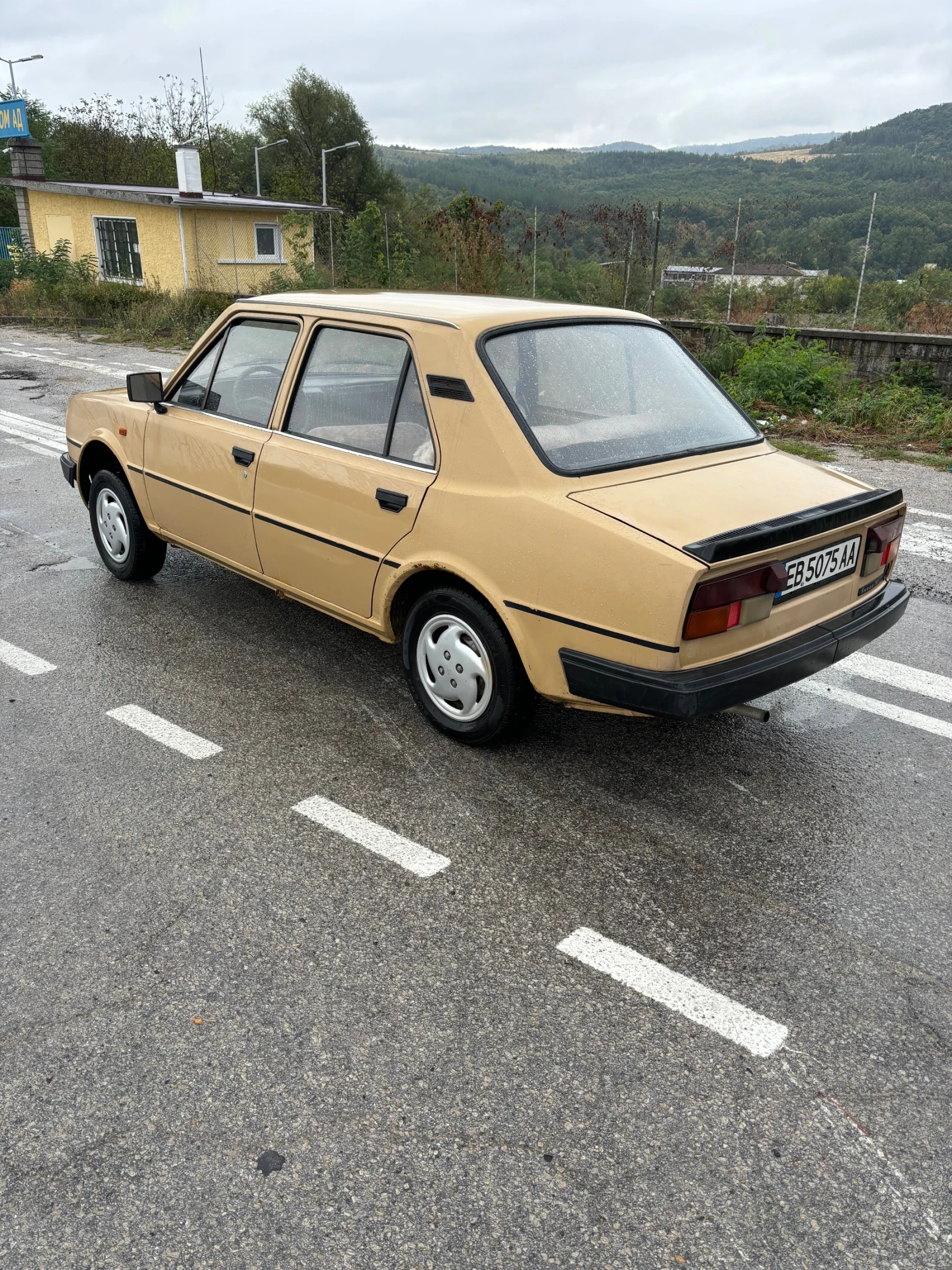 Skoda 105 105L - изображение 4