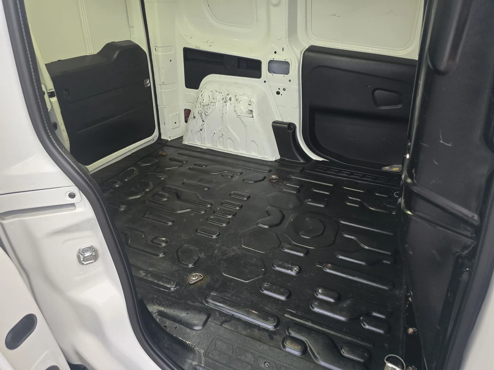 Opel Combo 1.3d | Mobile.bg — изображение 11