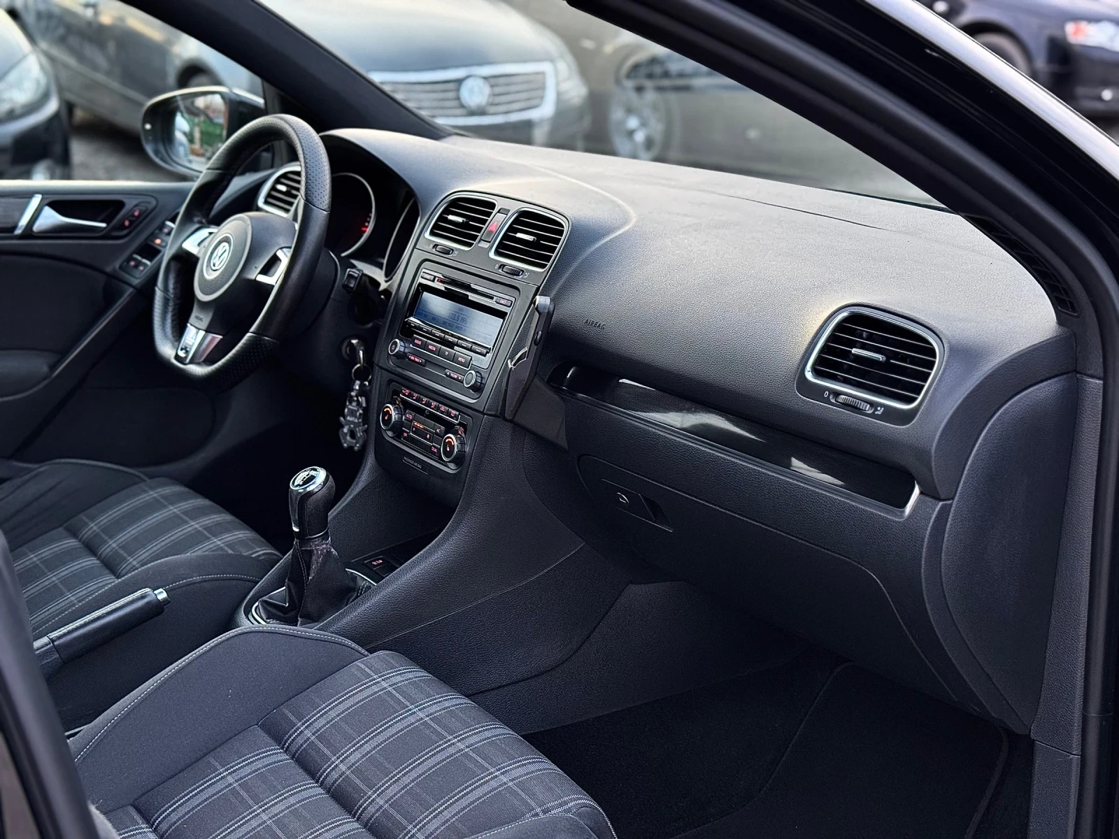 VW Golf 2.0TDI 170кс 6с GTD РЕКАРО ПОДГРЕВ ЛЕД-СТОПОВЕ | Mobile.bg — изображение 15