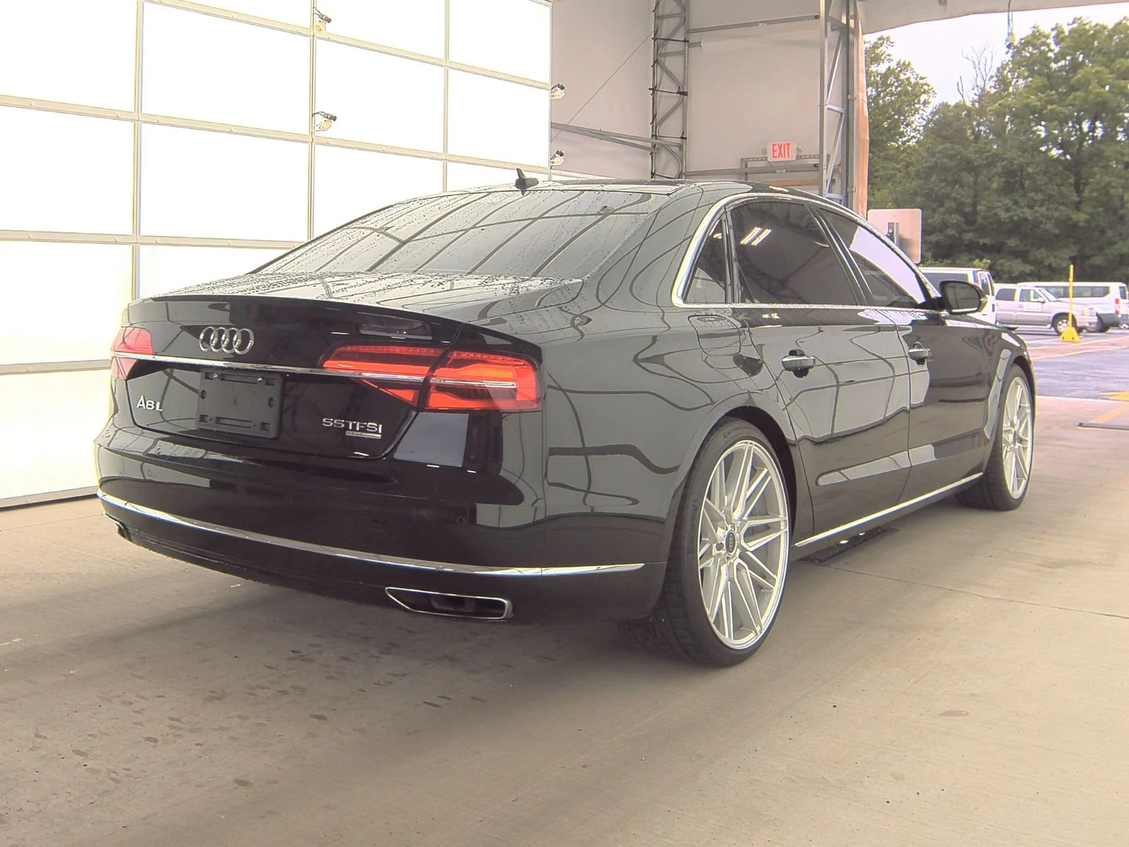 Audi A8 MATRIX* DISTRONIK* HEADUP* 360* МАСАЖ* ОБДУХ* ПАНО - изображение 5