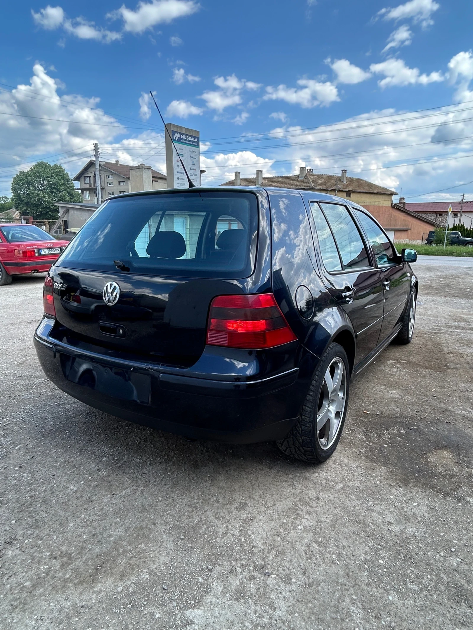 VW Golf 1.9tdi 101 2002 - изображение 5