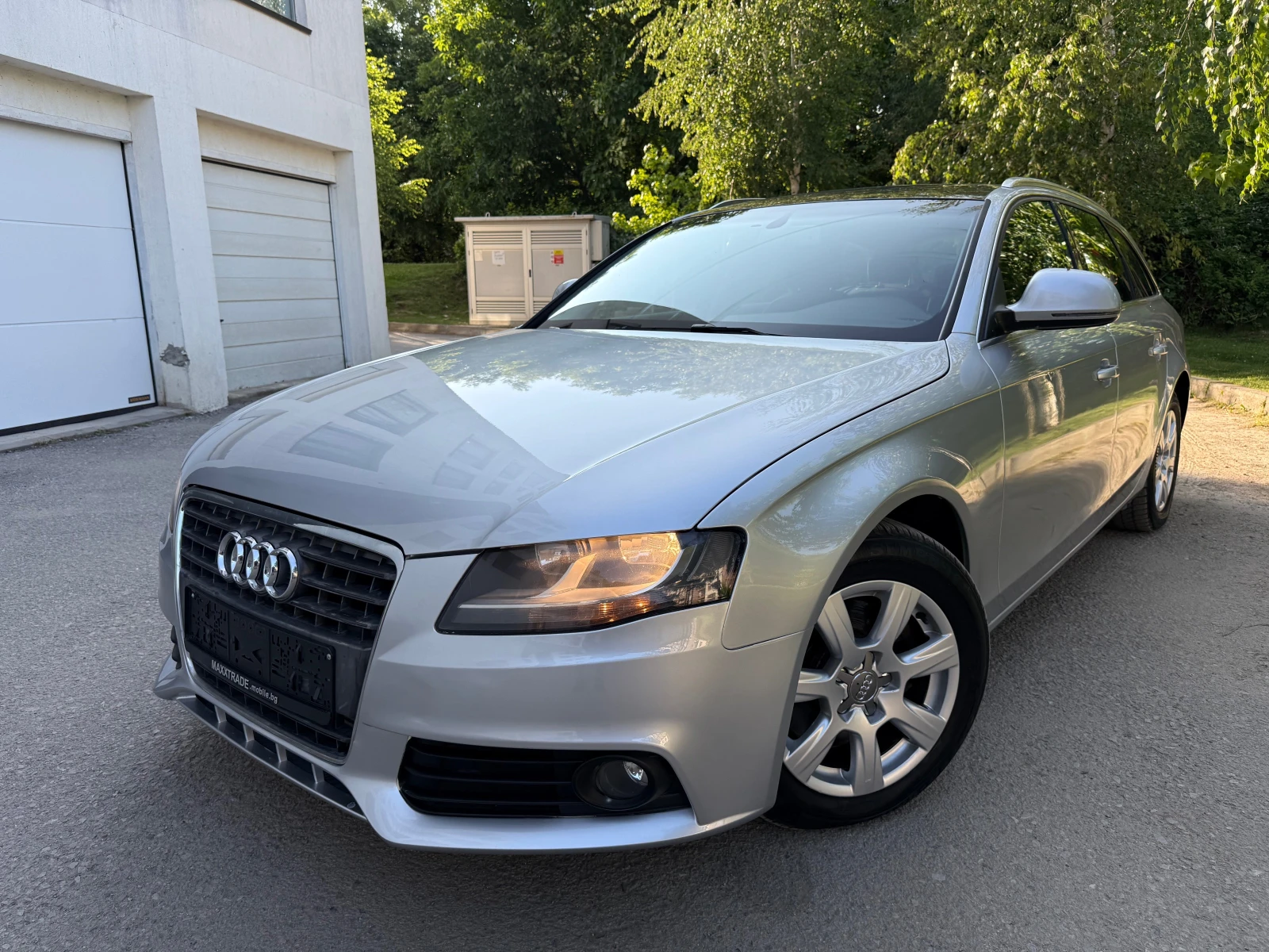 Audi A4 2.0d / АВТОМАТИК - изображение 3