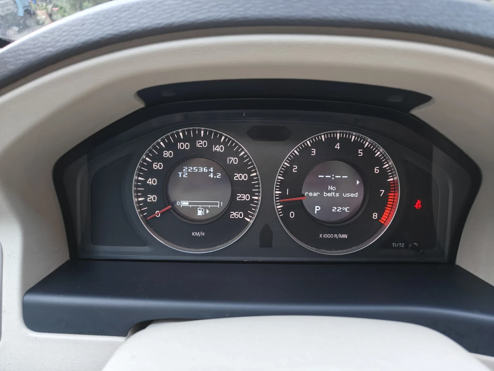 Volvo Xc70 3.2 AWD - изображение 10
