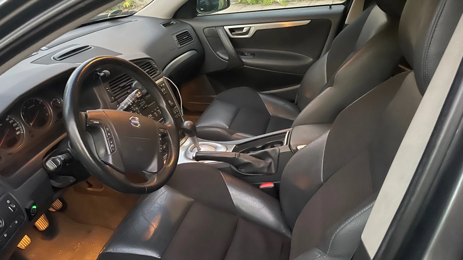 Volvo V70 LPG SUPER, снимка 7 - Автомобили и джипове - 51441921