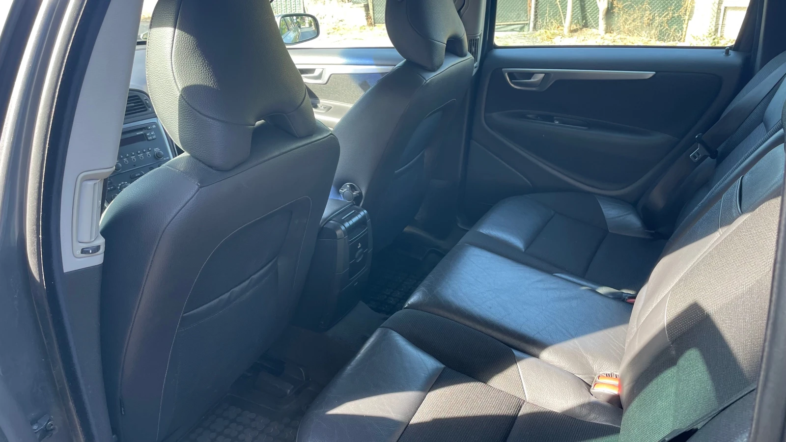 Volvo V70 LPG SUPER, снимка 9 - Автомобили и джипове - 51441921