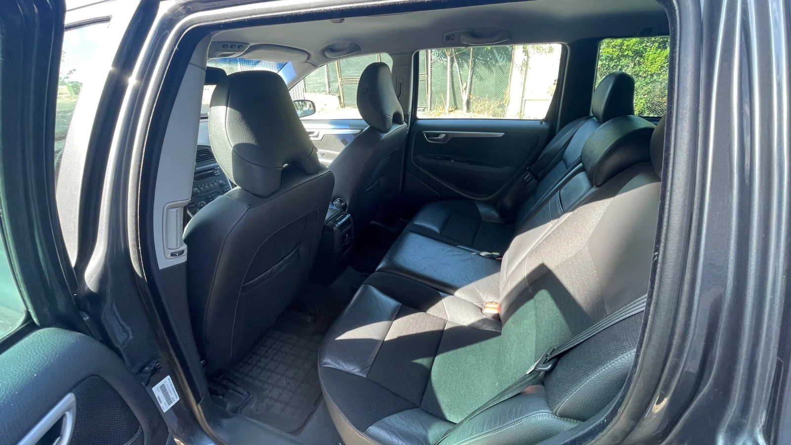 Volvo V70 LPG SUPER, снимка 10 - Автомобили и джипове - 51441921
