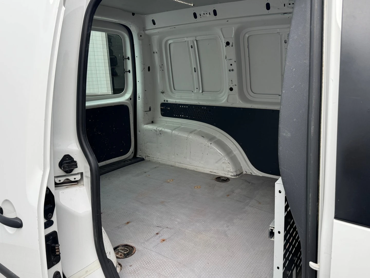 VW Caddy Kasten TDI BMT | Mobile.bg � ����������� 7