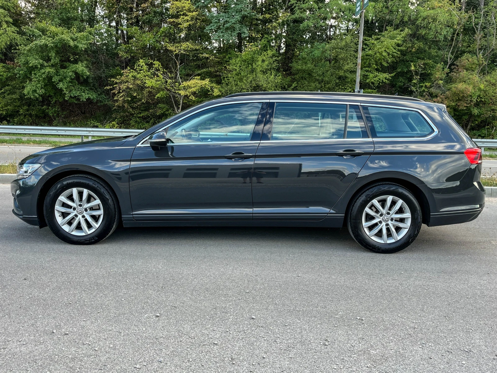 VW Passat 2.0TDI* FACELIFT* DISTRONIC*  - изображение 4