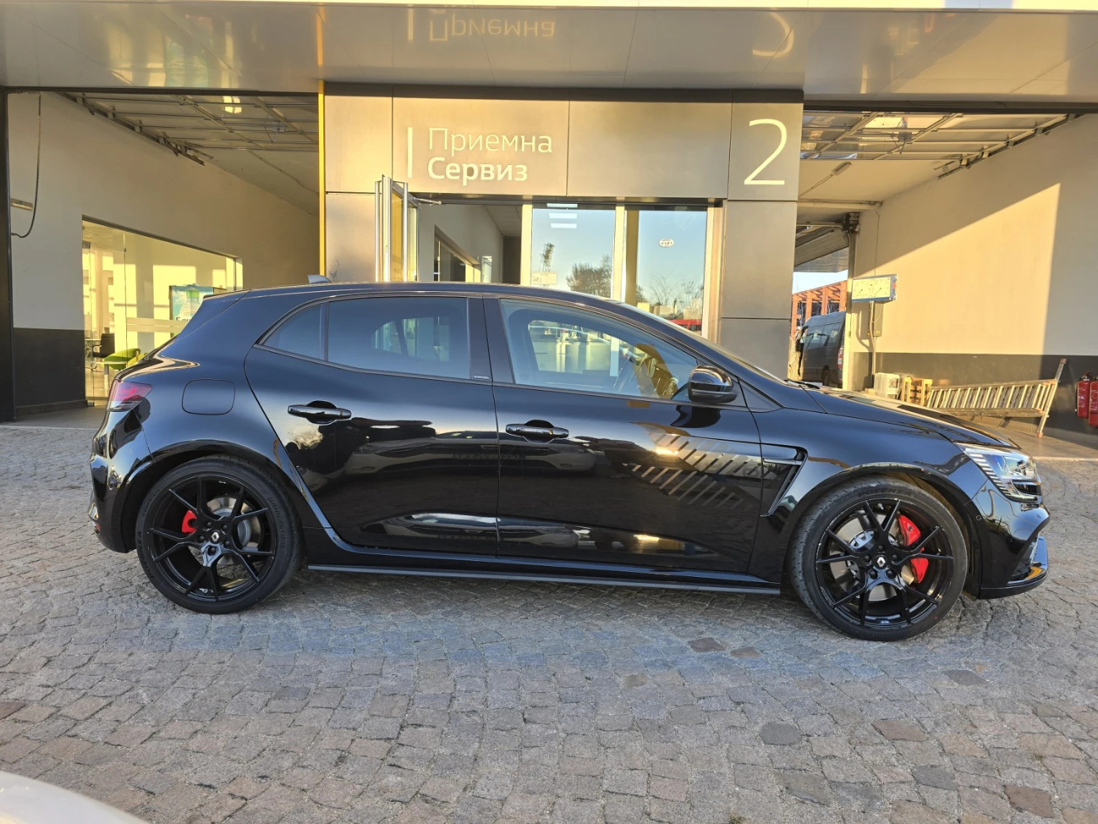 Renault Megane 1.8TCe 300к.с. A/T - изображение 4