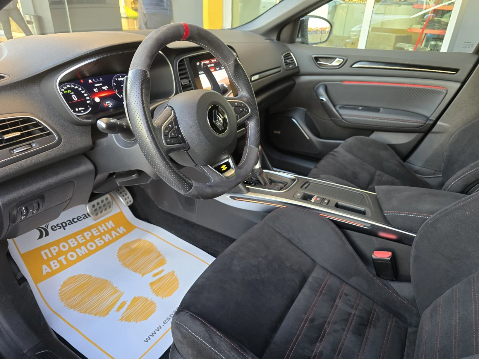 Renault Megane 1.8TCe 300к.с. A/T - изображение 10