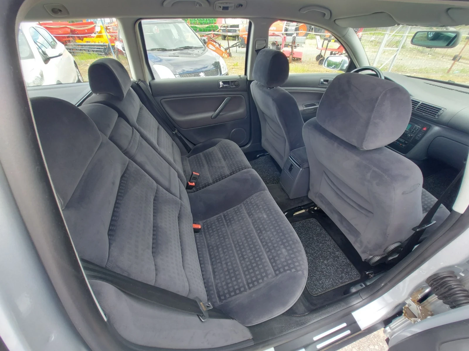 VW Passat 1.9  TDI  | Mobile.bg   13