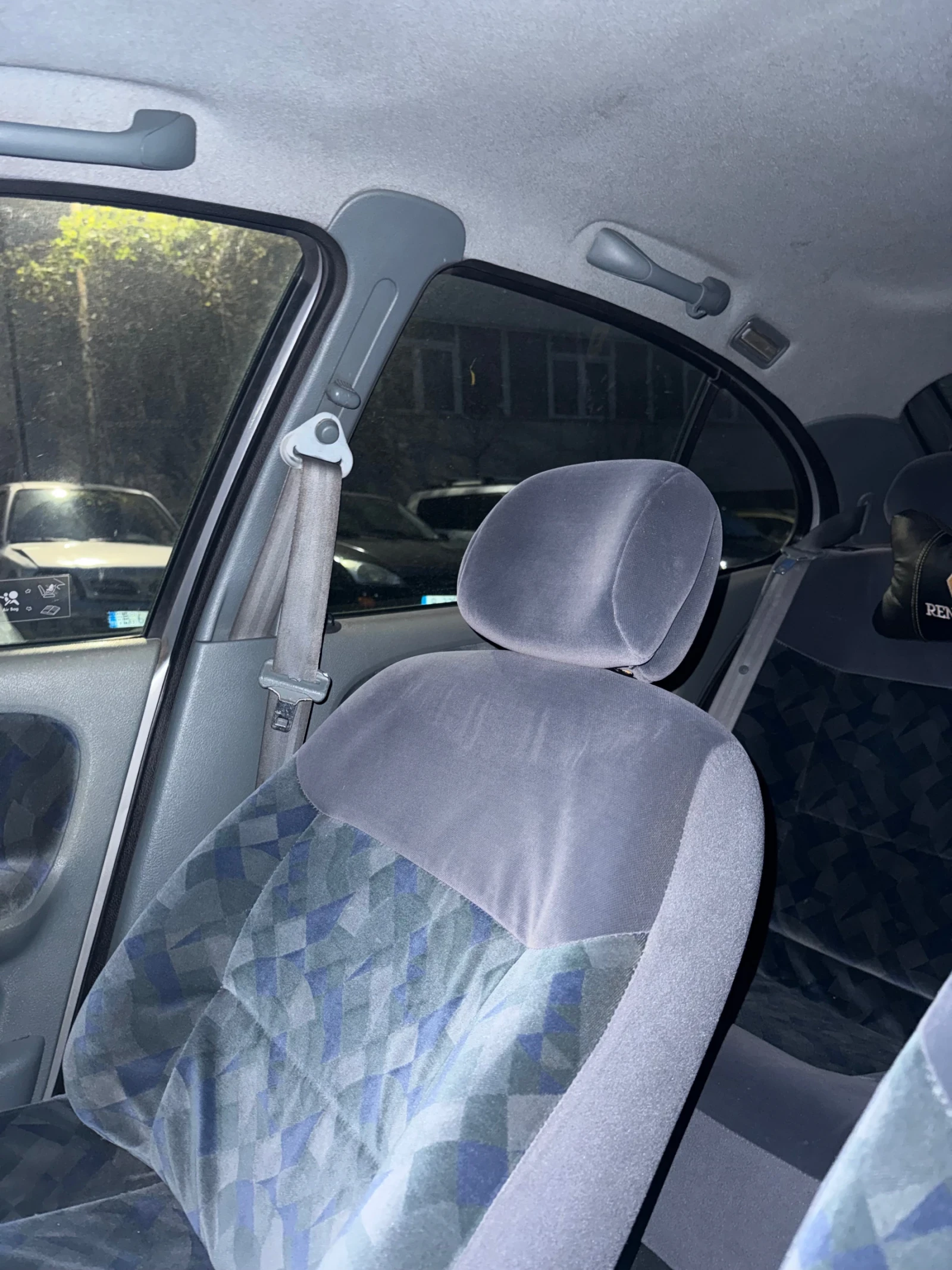 Renault Megane Renault Megane 1.6 бензин 75 к.с. 1998 г. - изображение 7