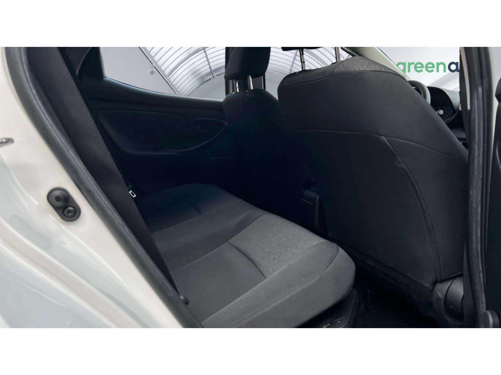 Toyota Yaris 1.5 HSD, Месечна вноска от 199   - изображение 10