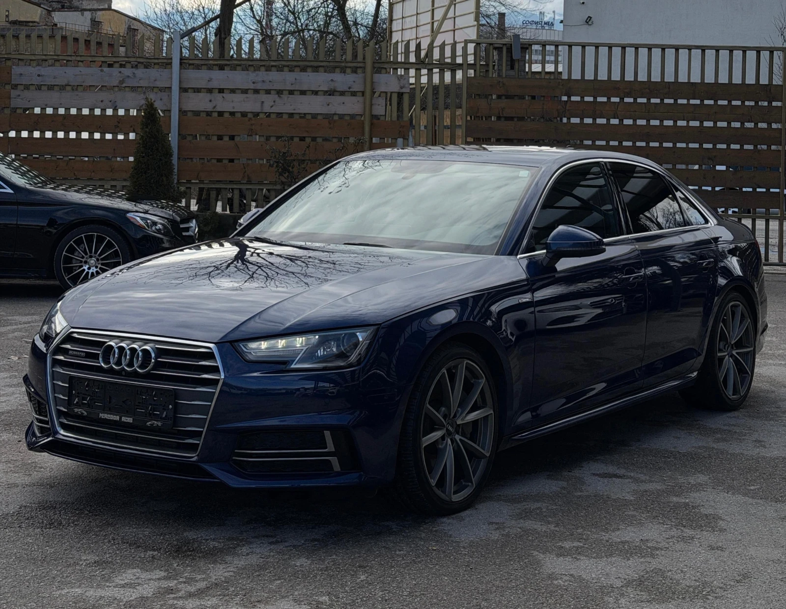 Audi A4 2.0TFSI Progressiv S-Line Quattro - изображение 5