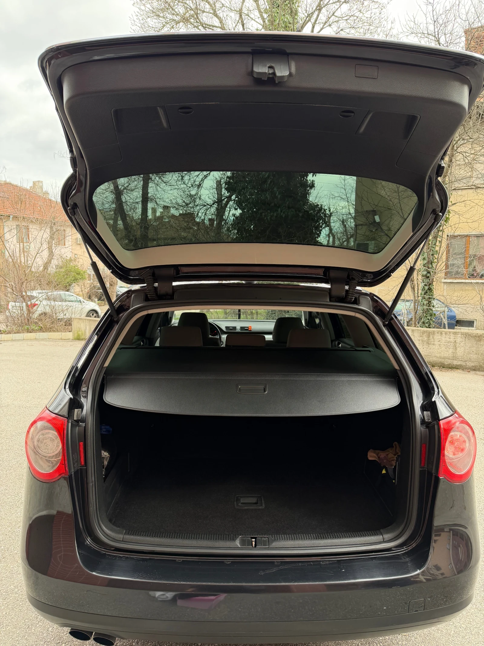 VW Passat 2.0 DIESEL GERMANY, снимка 14 - Автомобили и джипове - 53775122