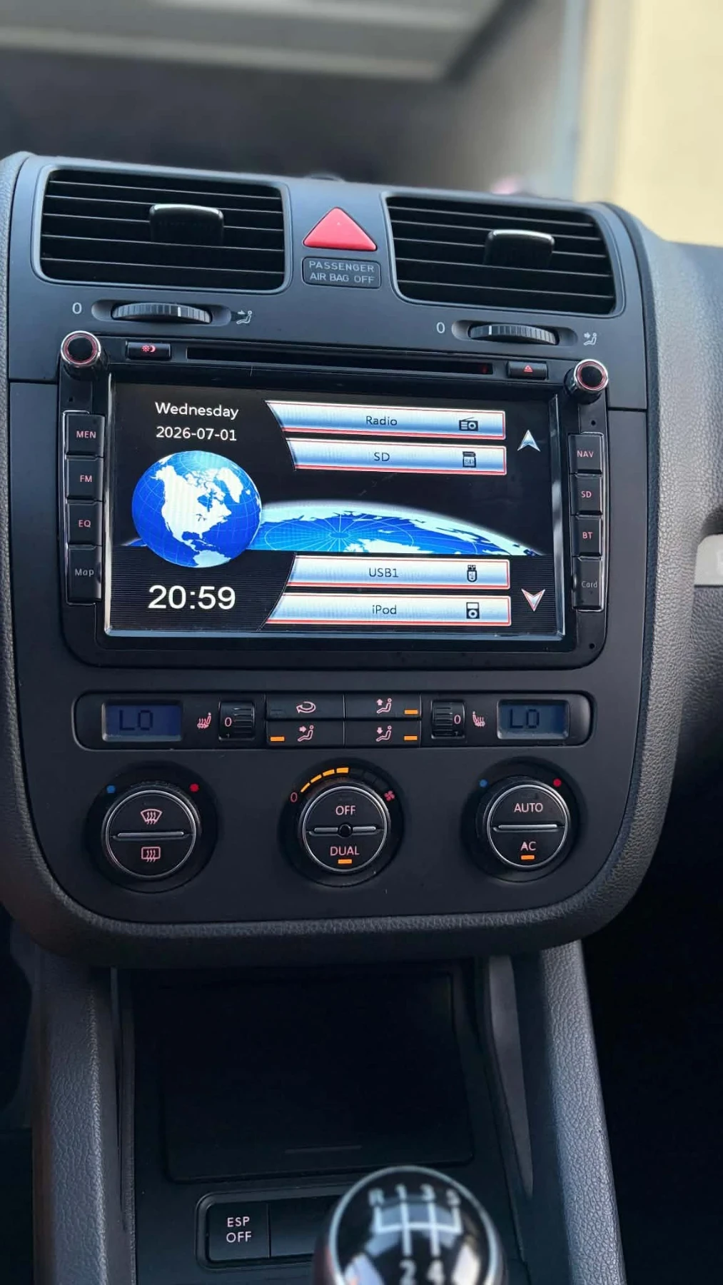 VW Golf 1.9 TDI 105, снимка 7 - Автомобили и джипове - 55232610