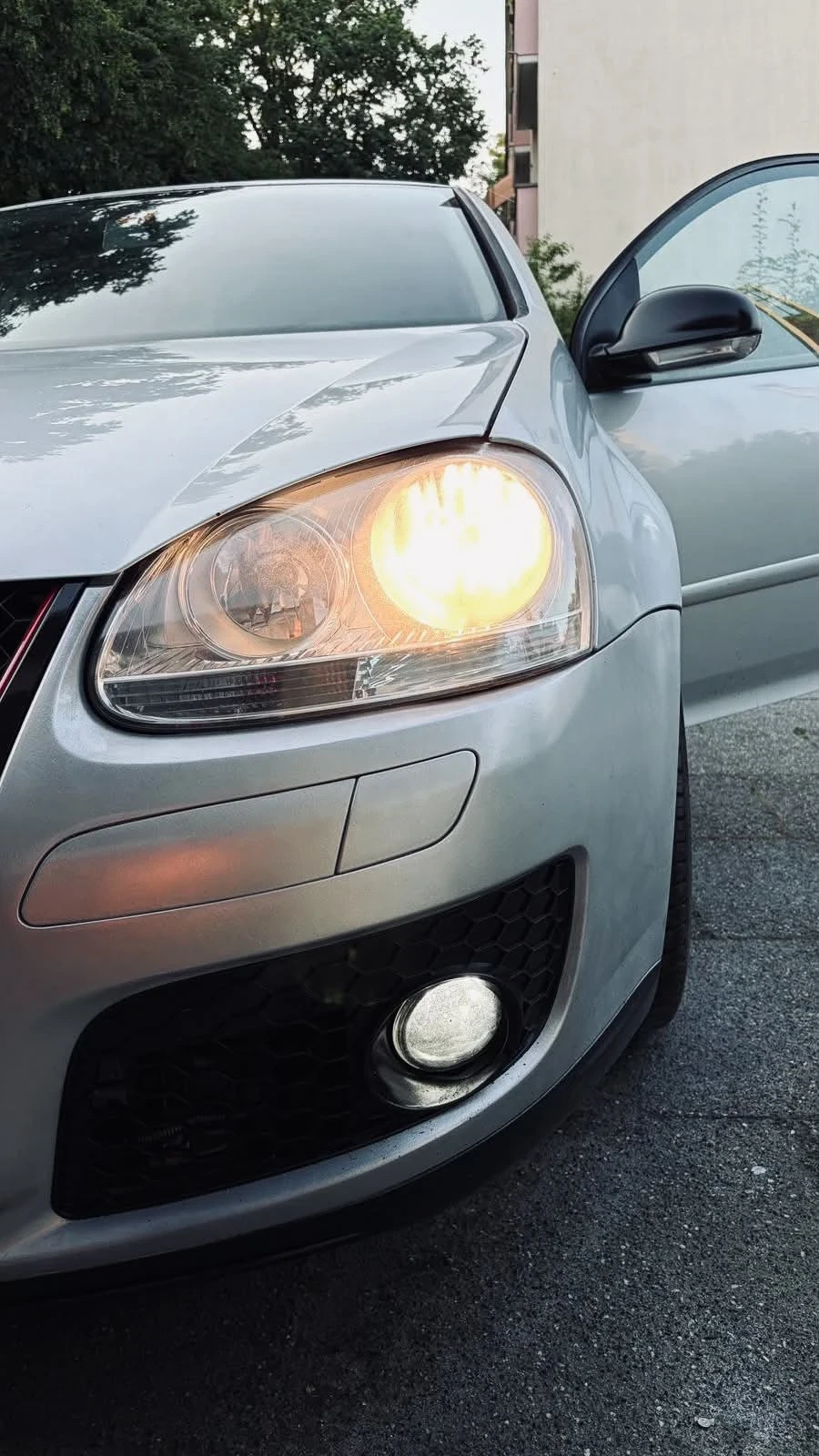 VW Golf 1.9 TDI 105, снимка 2 - Автомобили и джипове - 55232610