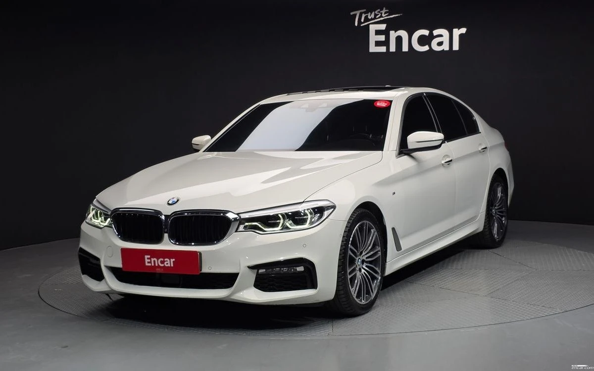 BMW 530 D/ОБДУХВАНЕ/HEAD UP/СЕРВИЗНА ИСТОРИЯ/
