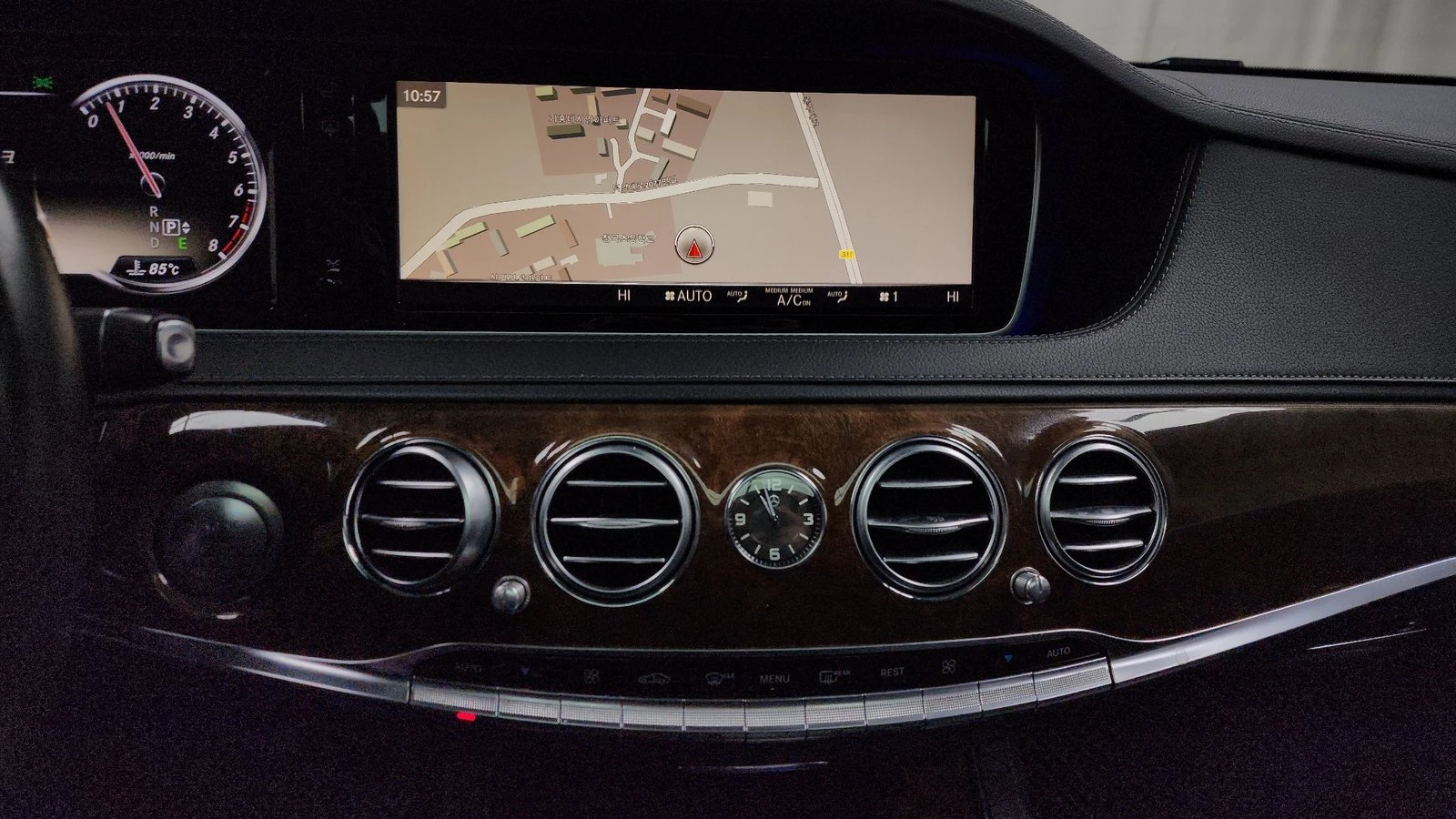 Mercedes-Benz S 500 ЛЮК* ОБДУХВАНЕ* 360* ЕЛ. БАГАЖНИК* КРАЙНА ЦЕНА, снимка 14 - Автомобили и джипове - 55344715